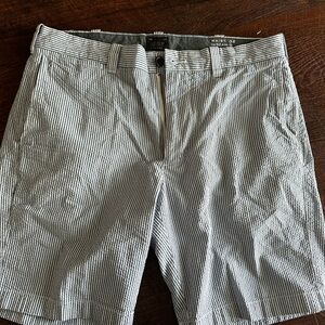 J. Crew Men's Black and White Striped Shorts